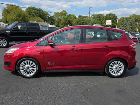 Used 2017 Ford C-MAX Energi SE w/ Equipment Group 401A image 19