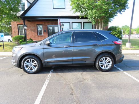 Used 2020 Ford Edge SEL FWD image 3