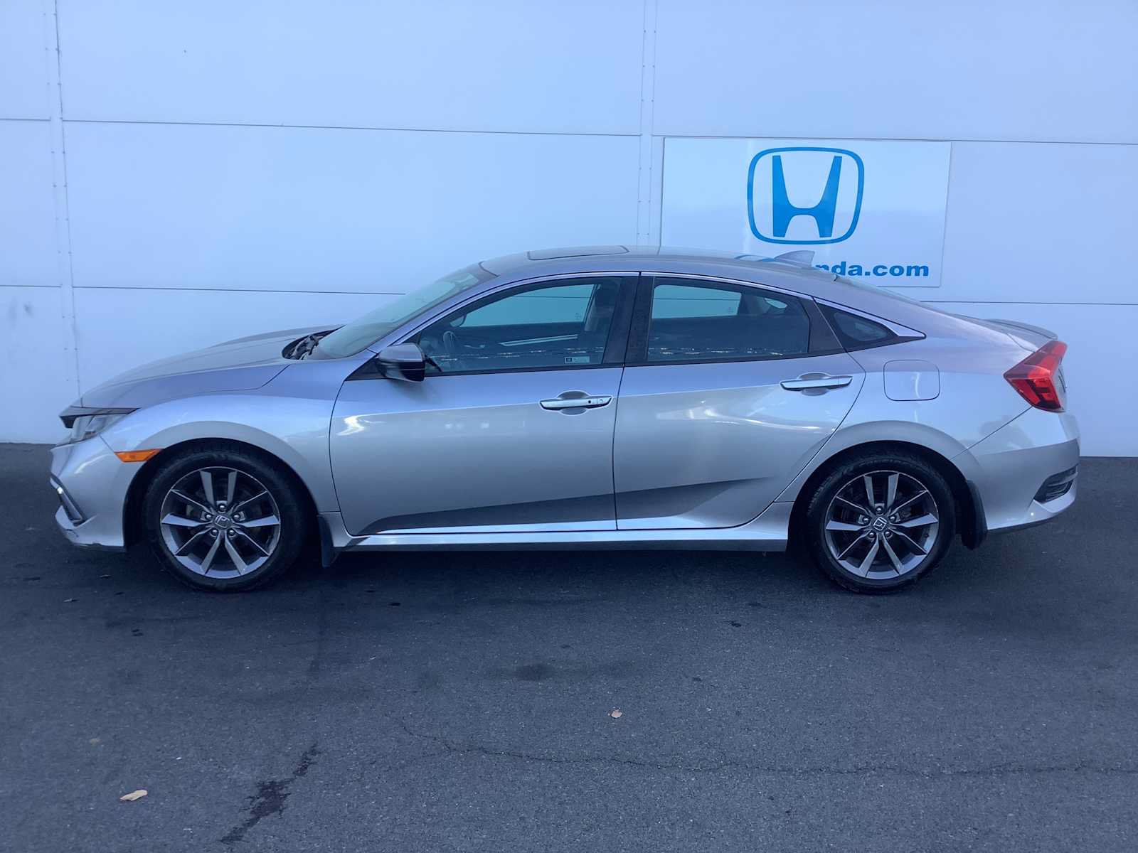 Used 2021 Honda Civic EX image 3