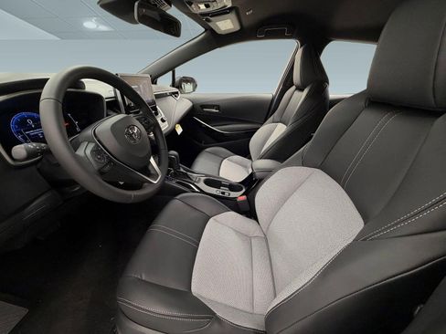 New 2026 Toyota Corolla XSE image 4