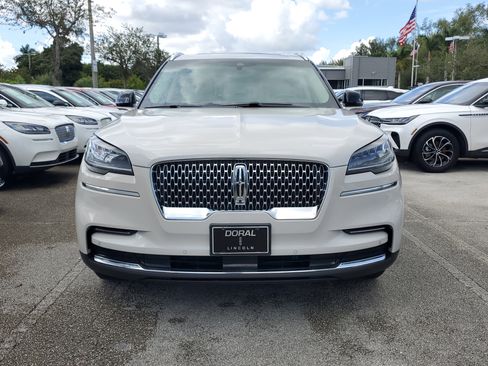 Certified 2024 Lincoln Aviator Reserve image 2