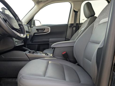 Used 2025 Ford Bronco Sport Badlands image 21