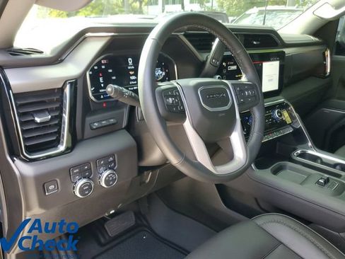 Certified 2025 GMC Sierra 2500 Denali w/ Denali Reserve Package AWD/4WD image 16