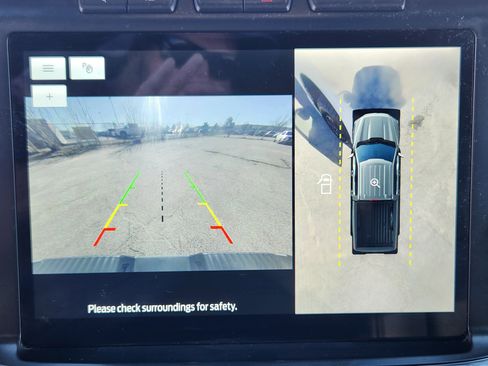 Used 2022 Ford F150 Lariat w/ Equipment Group 502A High AWD/4WD image 13