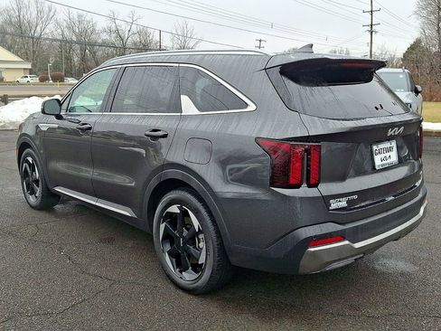 Used 2025 Kia Sorento EX w/ EX Panoramic Sunroof Package image 5
