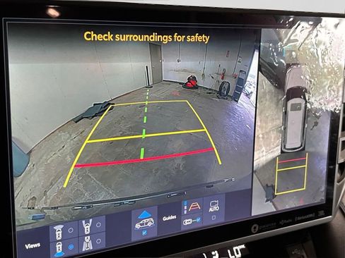 Used 2023 Toyota Sequoia Platinum image 33