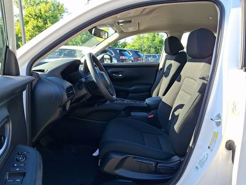 Certified 2024 Honda HR-V LX image 14