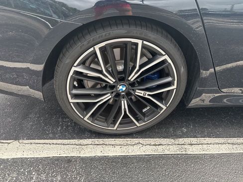 Used 2023 BMW 540i w/ M Sport Package RWD image 11