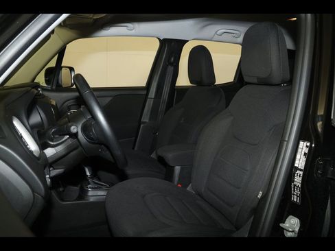 Used 2021 Jeep Renegade Latitude w/ Convenience Group image 23