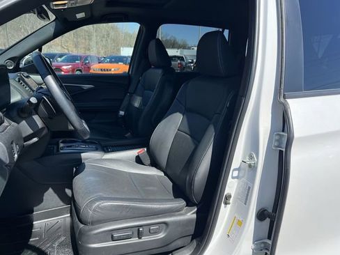 Used 2023 Honda Passport EX-L image 15