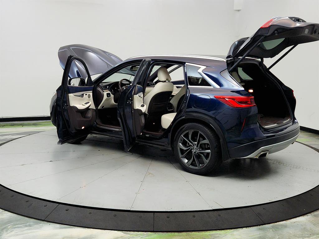 Used 2019 INFINITI QX50 Essential w/ Sensory Package FWD image 12