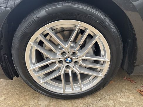 Certified 2024 BMW 530i xDrive w/ Convenience Package image 28