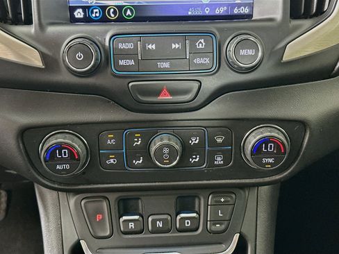 Used 2018 GMC Terrain Denali w/ Driver Alert Package II FWD image 24