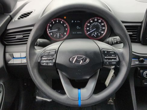 Used 2019 Hyundai Veloster 2.0 image 23