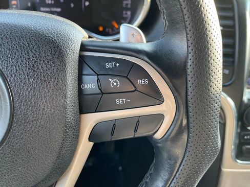 Used 2014 Jeep Grand Cherokee Altitude image 25