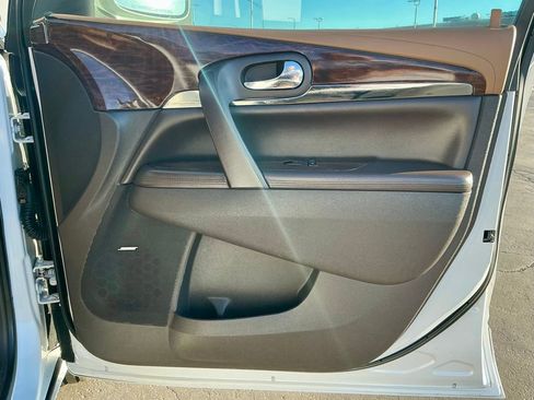 Used 2017 Buick Enclave Leather w/ Trailering Package image 22