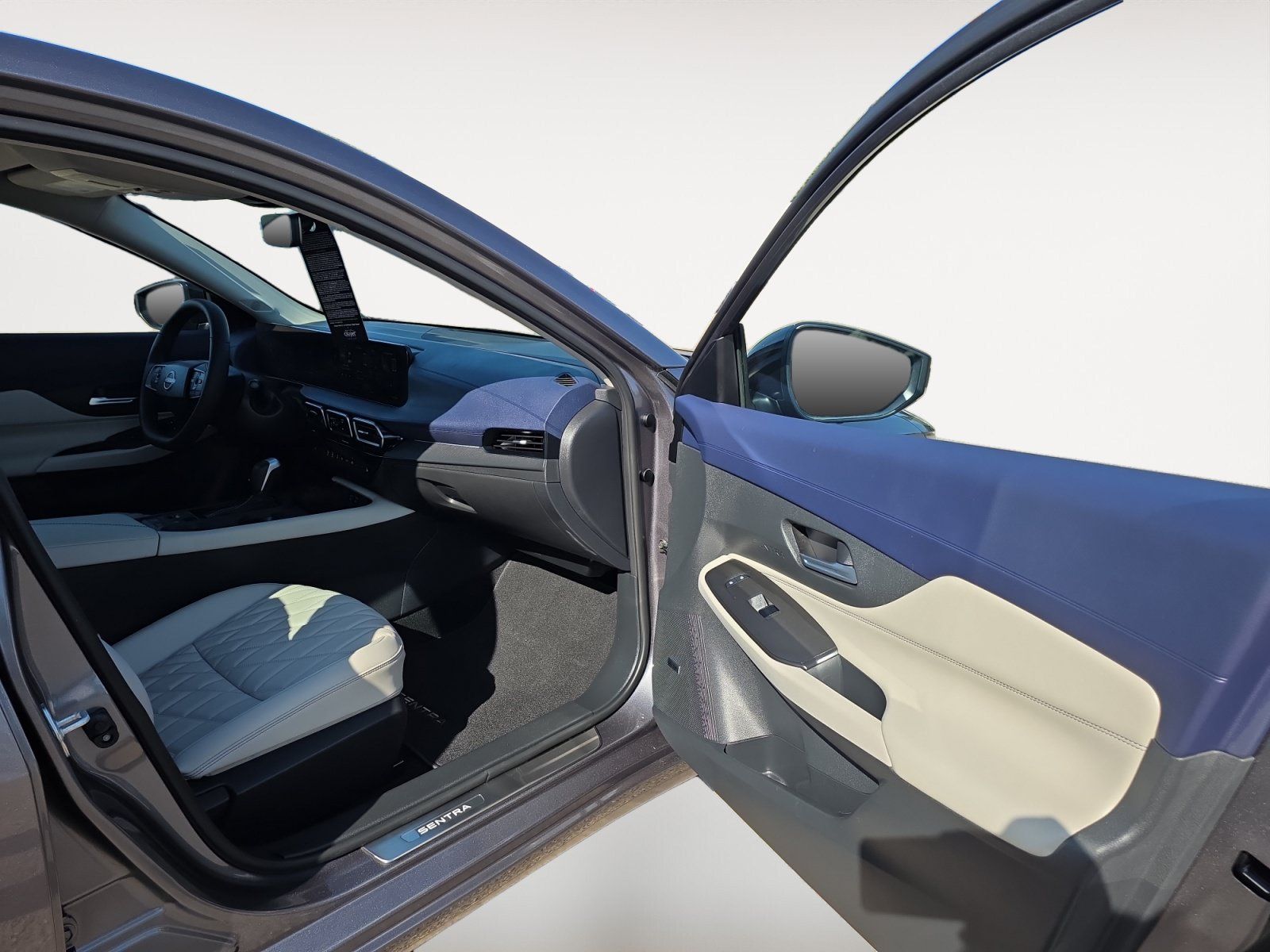 Used 2026 Nissan Sentra SL w/ Floor Mat Package FWD image 9