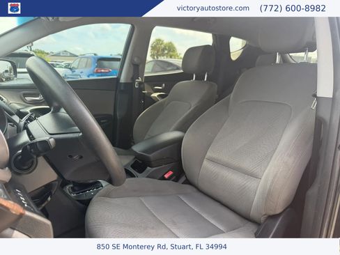 Used 2018 Hyundai Santa Fe Sport w/ 2.4L Value Package 02 FWD image 2