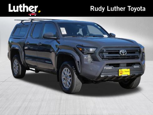 Certified 2024 Toyota Tacoma SR5 AWD/4WD image 1