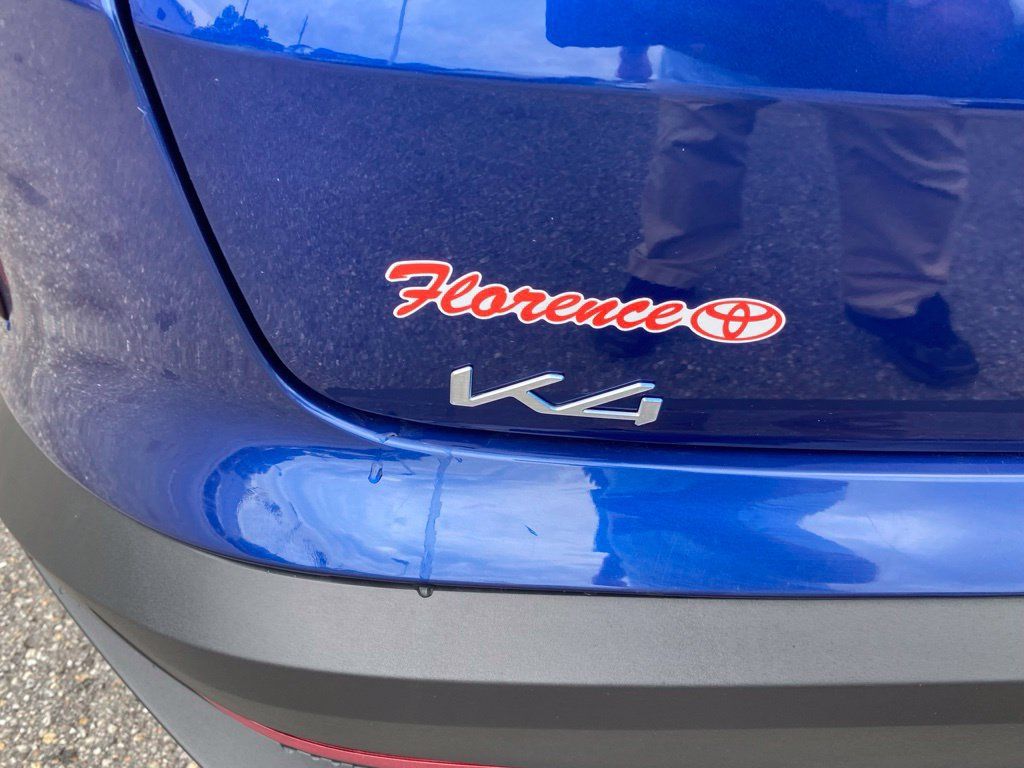 Used 2025 Kia K4 FWD image 12