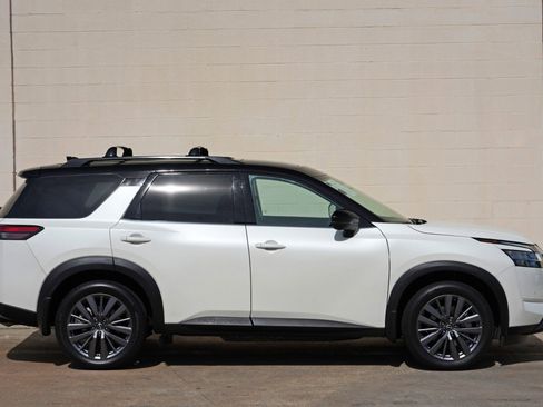 Used 2023 Nissan Pathfinder SL w/ SL Premium Package FWD image 51