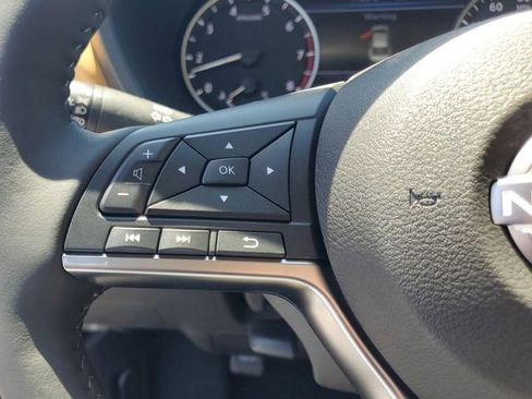 New 2025 Nissan Sentra SV w/ SV Premium Package image 10