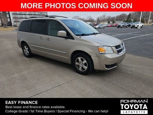 Used 2008 Dodge Grand Caravan SXT image 3
