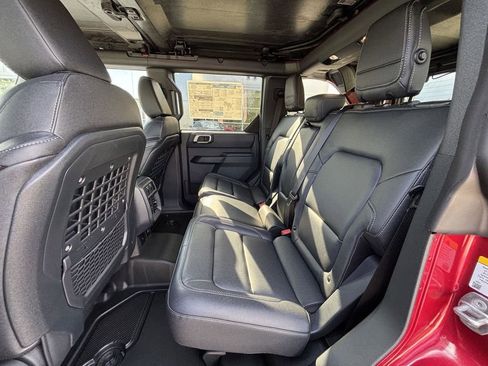 New 2025 Ford Bronco Big Bend w/ Black Diamond Package image 14