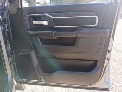 Used 2024 RAM 2500 Big Horn w/ Sport Appearance Package image 37