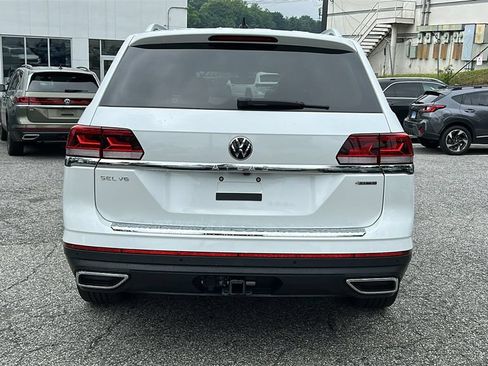 Used 2023 Volkswagen Atlas SEL AWD/4WD image 4
