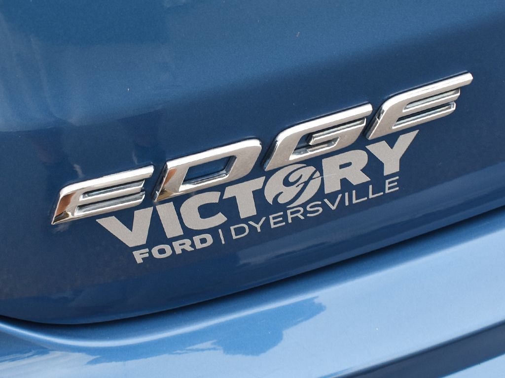 Used 2019 Ford Edge ST w/ Equipment Group 401A AWD/4WD image 17