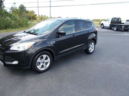 Used 2015 Ford Escape SE image 7