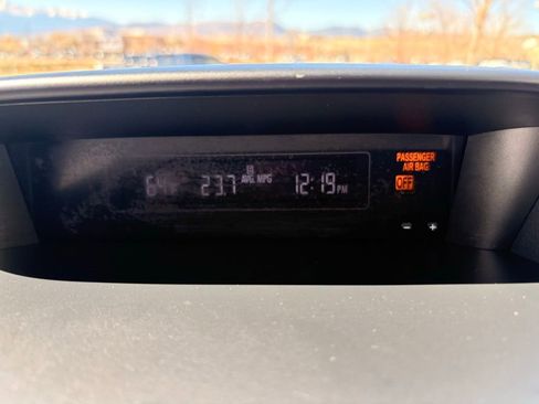 Used 2014 Subaru Crosstrek 2.0i Premium w/ Popular Package #2 image 16