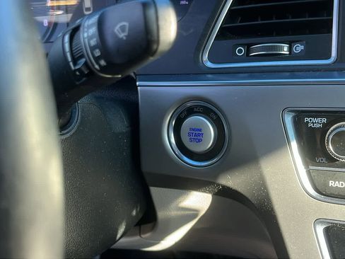 Used 2016 Hyundai Sonata Sport w/ Option Group 03 image 21