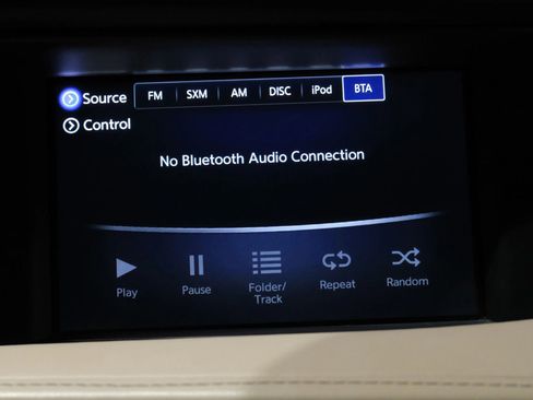 Used 2018 INFINITI QX30 Premium w/ Technology Package image 30