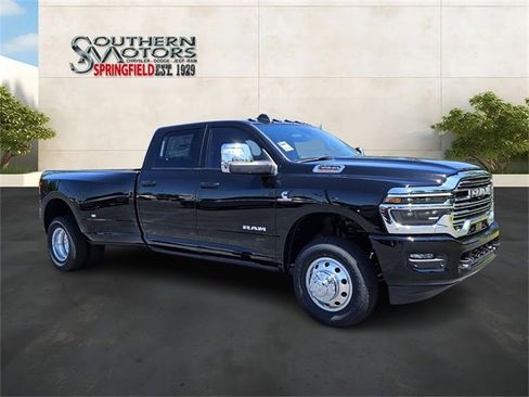 New 2026 RAM 3500 Laramie image 7