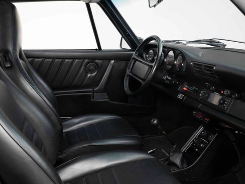 Used 1987 Porsche 911 Carrera image 26