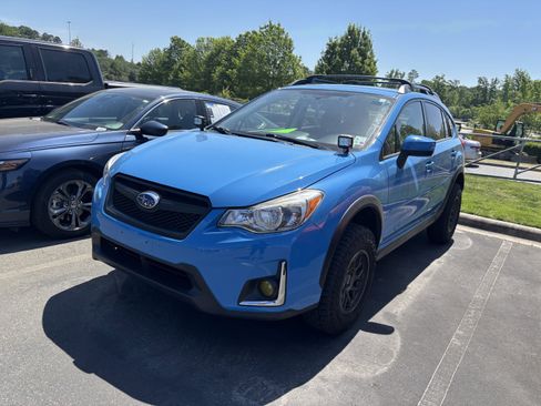 Used 2016 Subaru Crosstrek 2.0i Premium AWD/4WD image 5