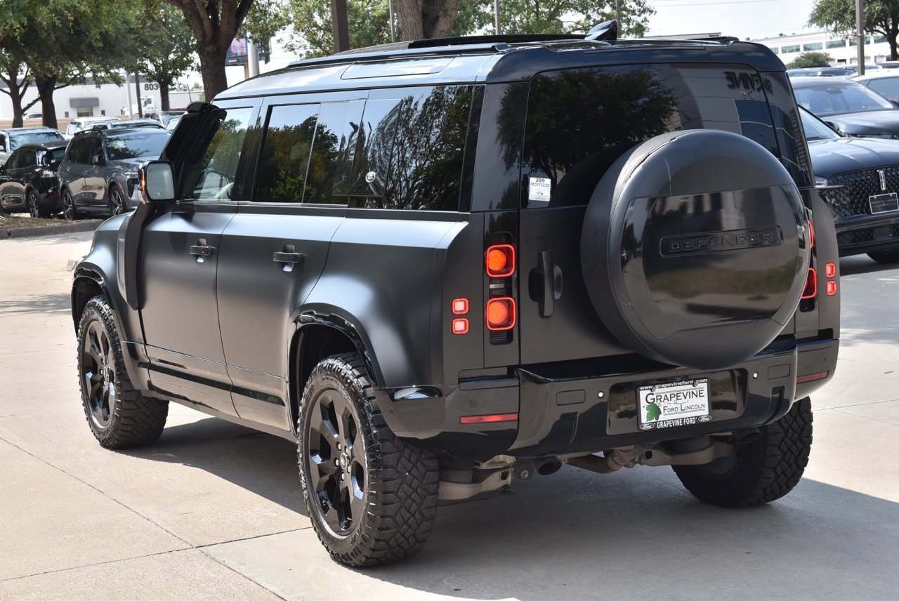 Used 2021 Land Rover Defender 110 S AWD/4WD image 10
