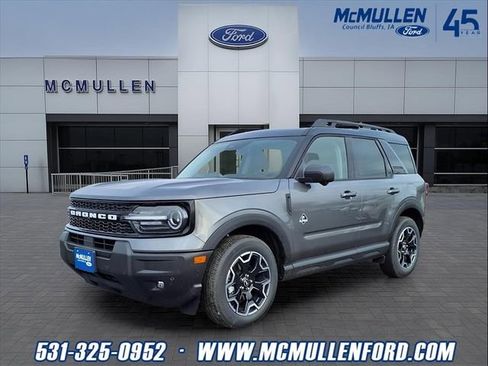 New 2025 Ford Bronco Sport Outer Banks w/ Outer Banks Tech Package+ AWD/4WD image 8