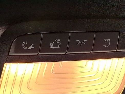 Used 2024 Mercedes-Benz Sprinter 2500 image 21