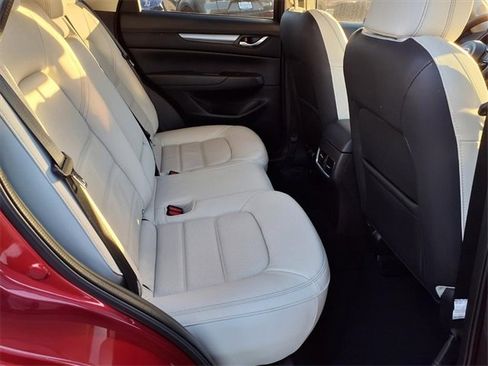 Used 2023 MAZDA CX-5 AWD 2.5 S w/ Preferred Package image 19