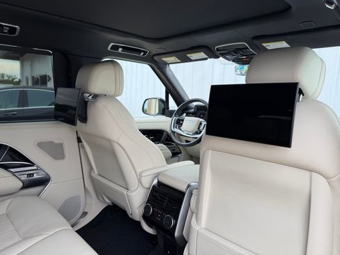 Used 2023 Land Rover Range Rover Long Wheelbase Autobiography AWD/4WD image 28