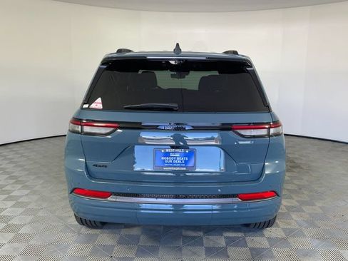 New 2026 Jeep Grand Cherokee Limited AWD/4WD image 12