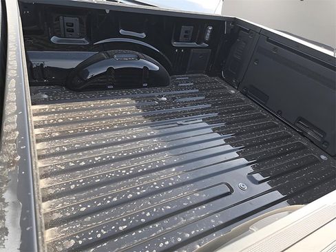 New 2025 Ford F150 Lariat w/ Equipment Group 501A Mid image 8