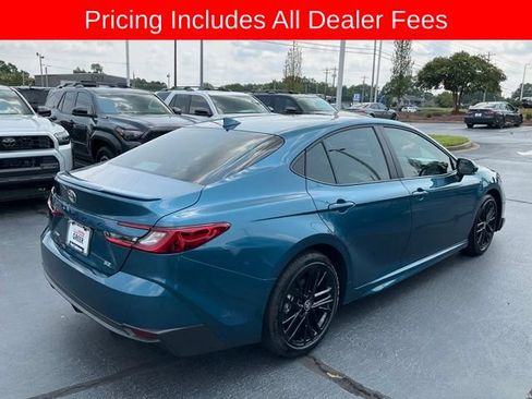 Used 2026 Toyota Camry SE w/ Multimedia Upgrade Package FWD image 19