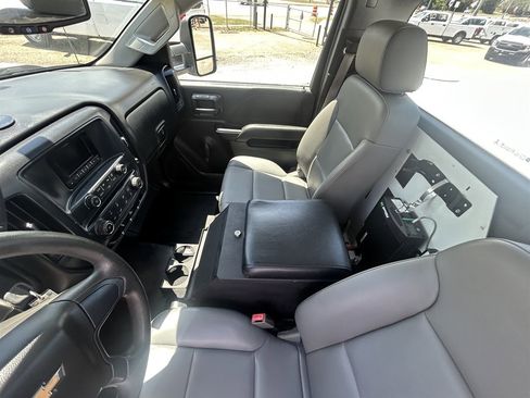 Used 2015 Chevrolet Silverado 3500 W/T image 13