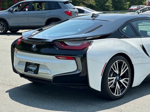 Used 2015 BMW i8 AWD/4WD image 35