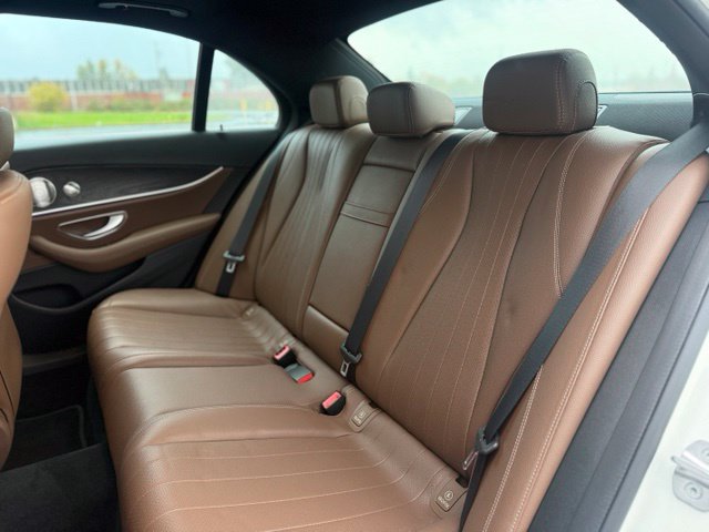 Used 2018 Mercedes-Benz E 300 4MATIC image 36