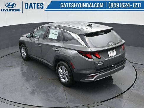 New 2026 Hyundai Tucson SE image 50